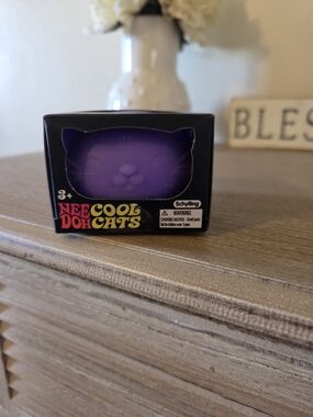 Needoh Cool Cats- Authentic